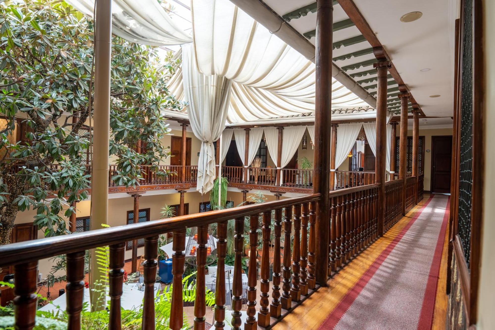 Hotel Boutique Santa Lucia Cuenca Exterior photo