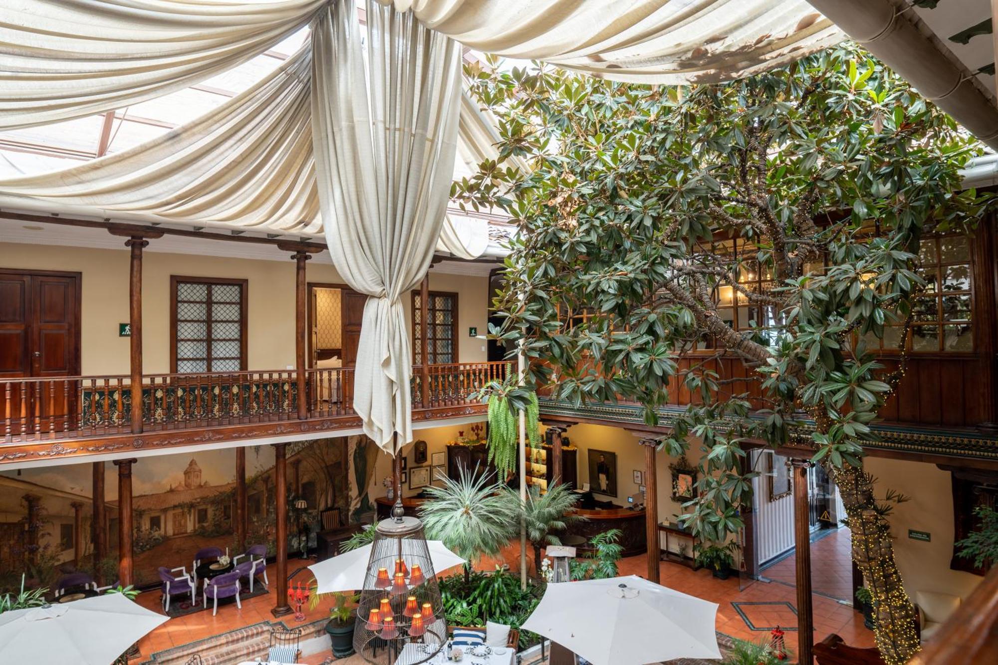 Hotel Boutique Santa Lucia Cuenca Exterior photo